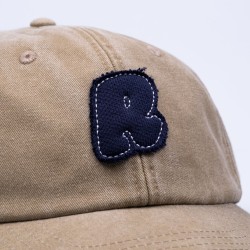 COZY UNIVERSITY BEIGE NAVY CAP 