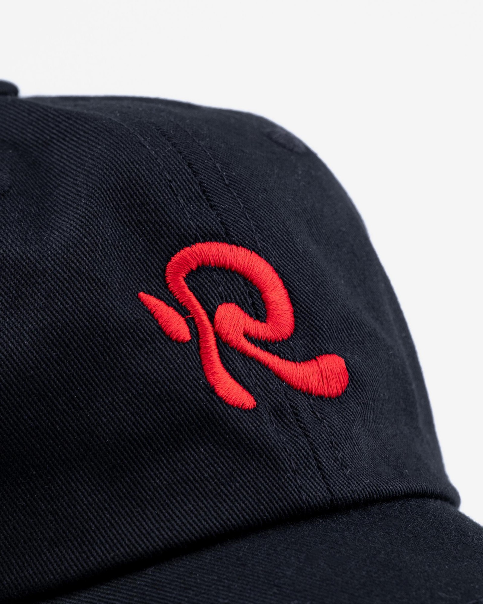 MULTICOLOR RED CAP