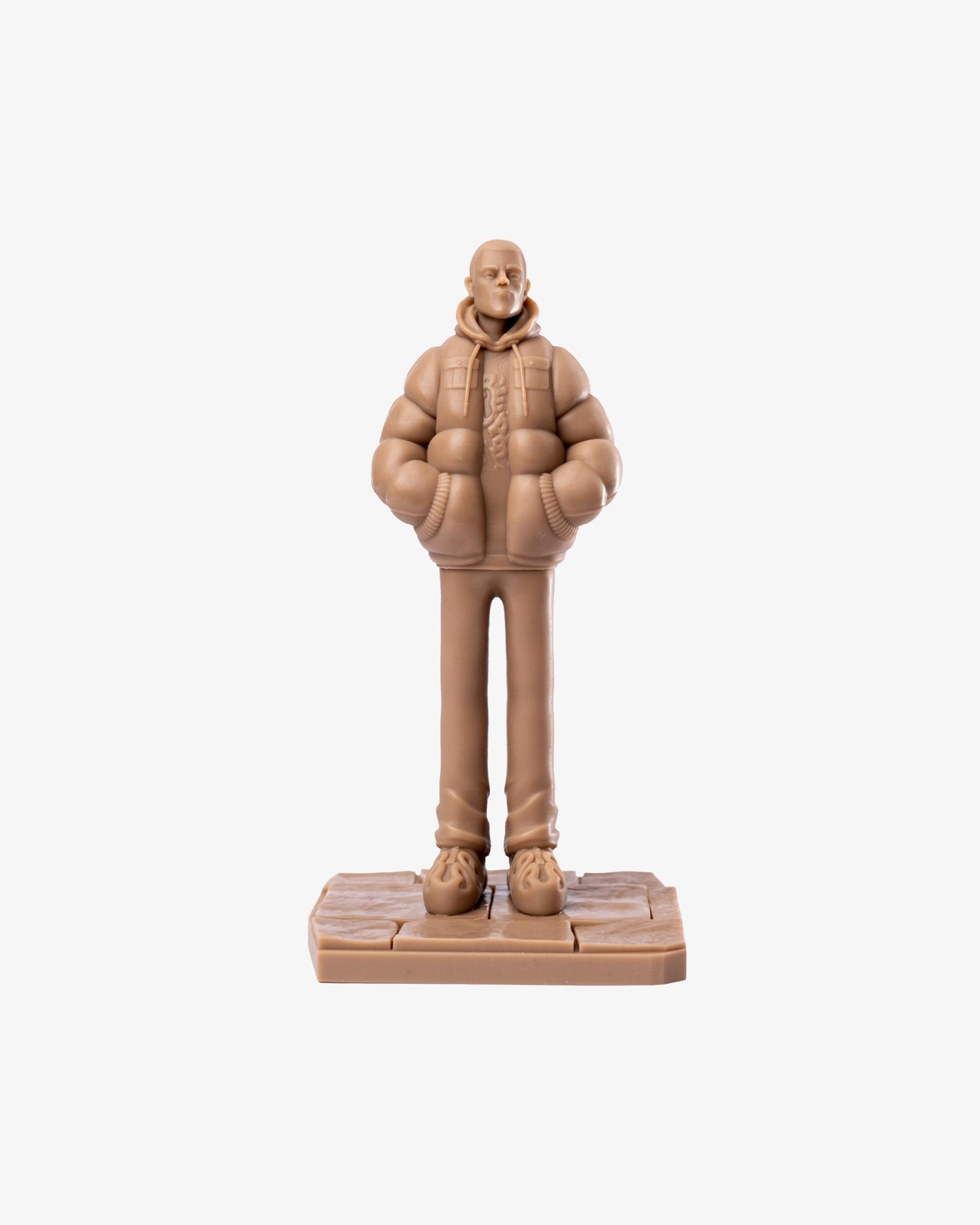 RELABER FIGURINE