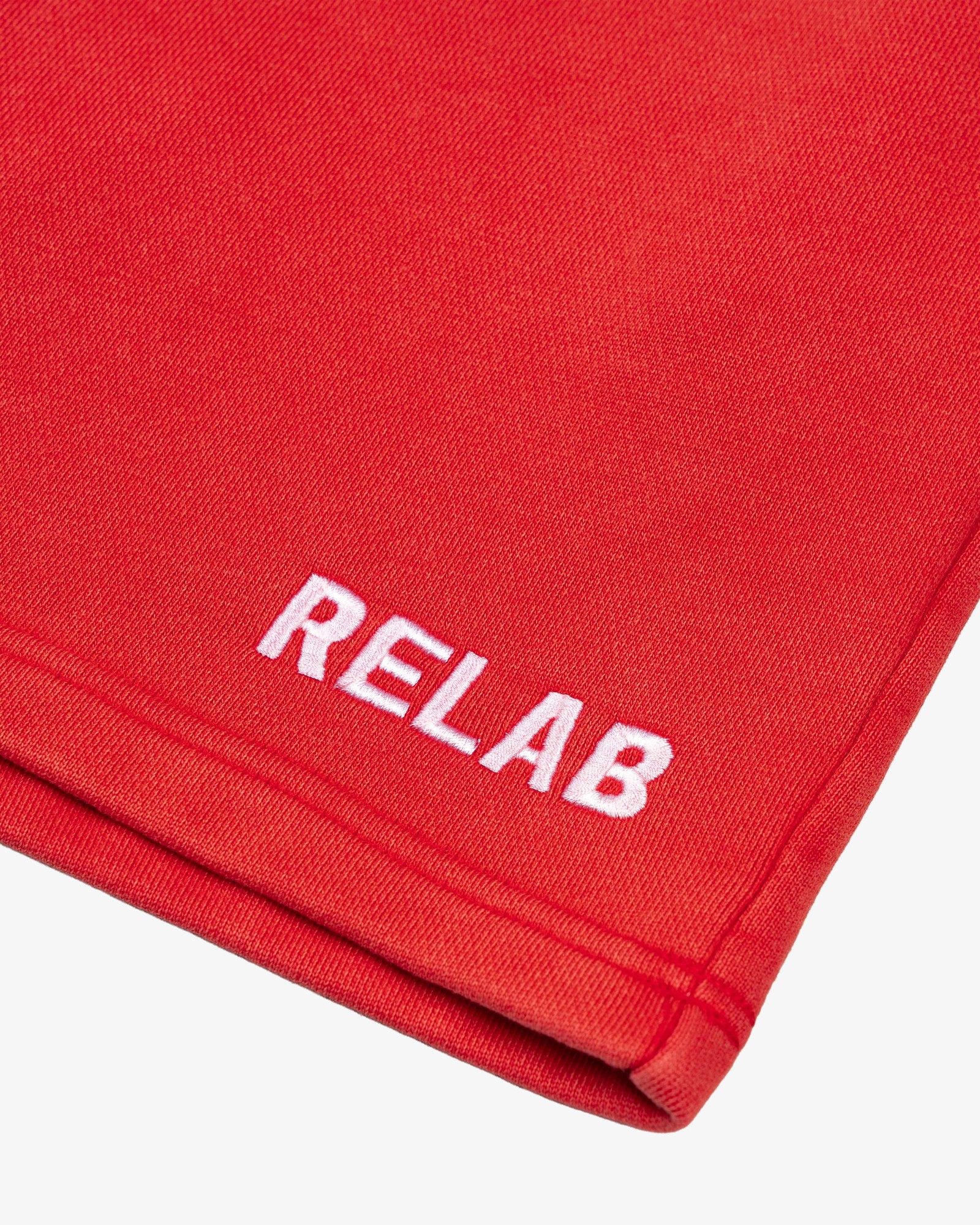 RED WASHED BASIC SHORTS