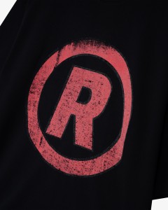 "R" TEE BLACK