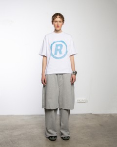 "R" TEE WHITE