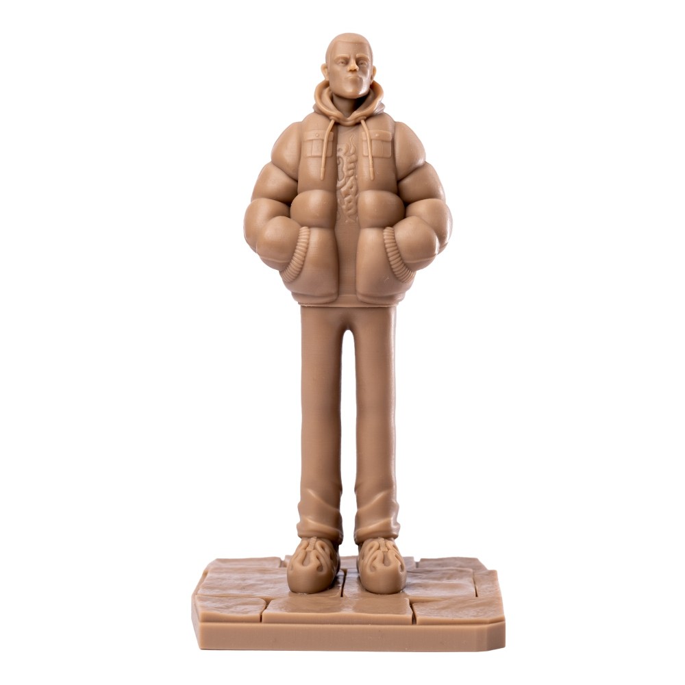 RELABER FIGURINE