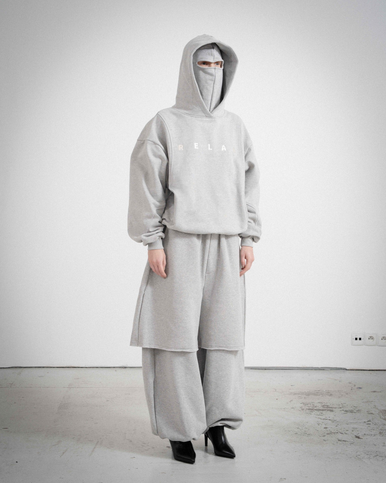 MASK HOODIE GREY