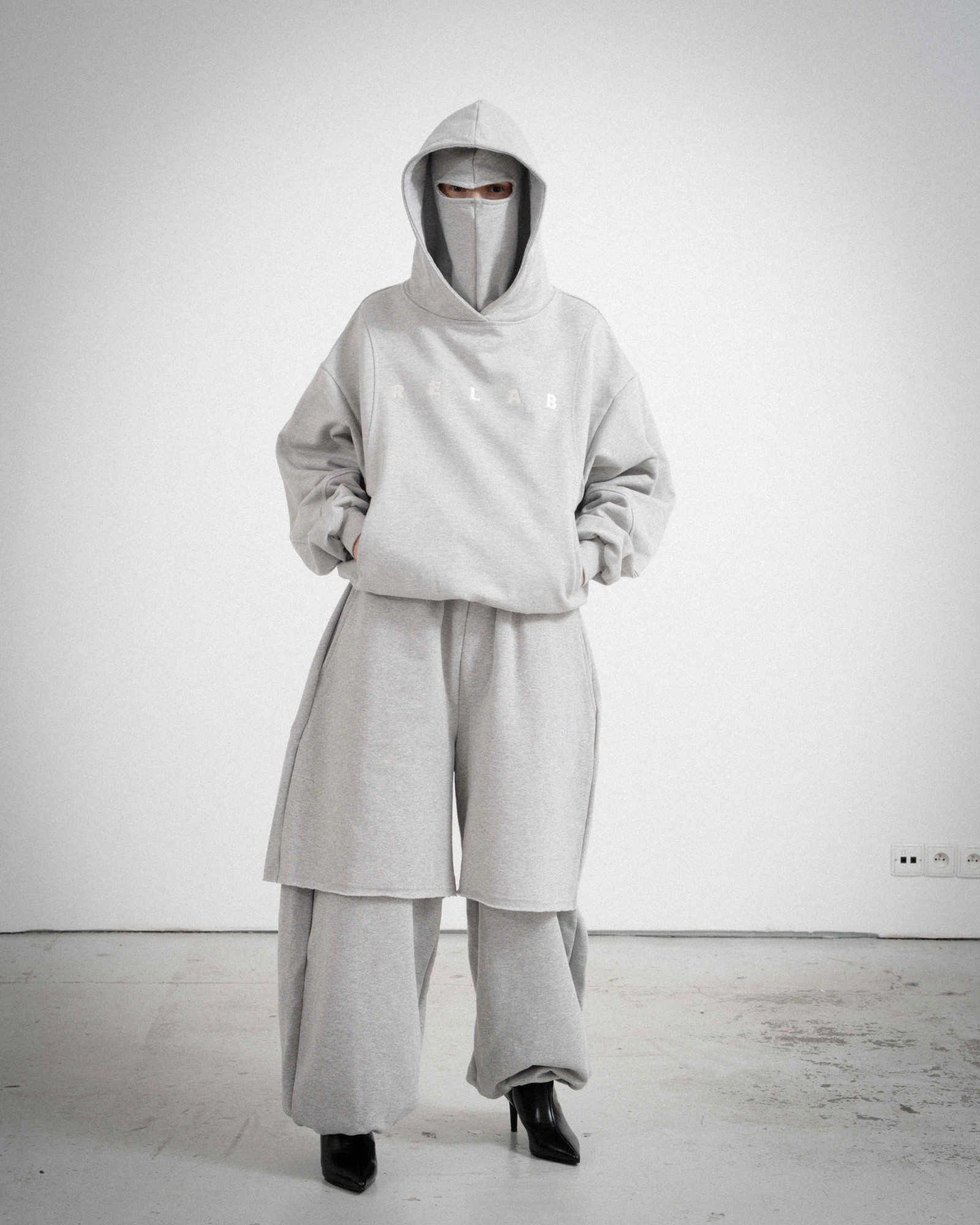 MASK HOODIE GREY