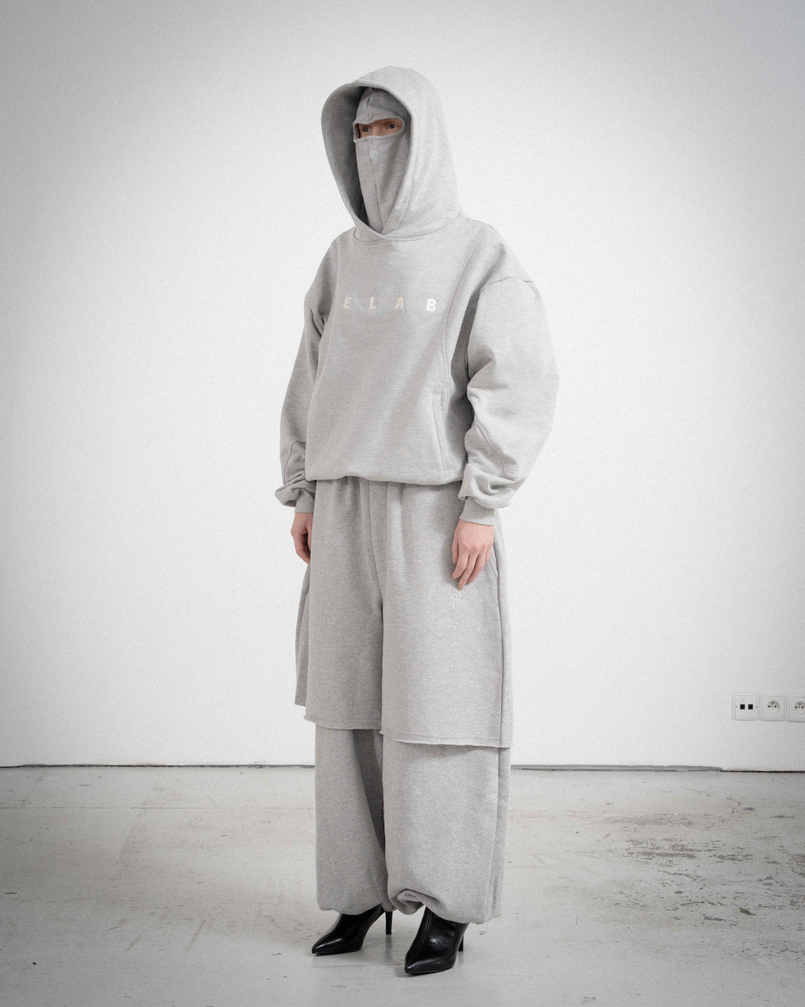 MASK HOODIE GREY