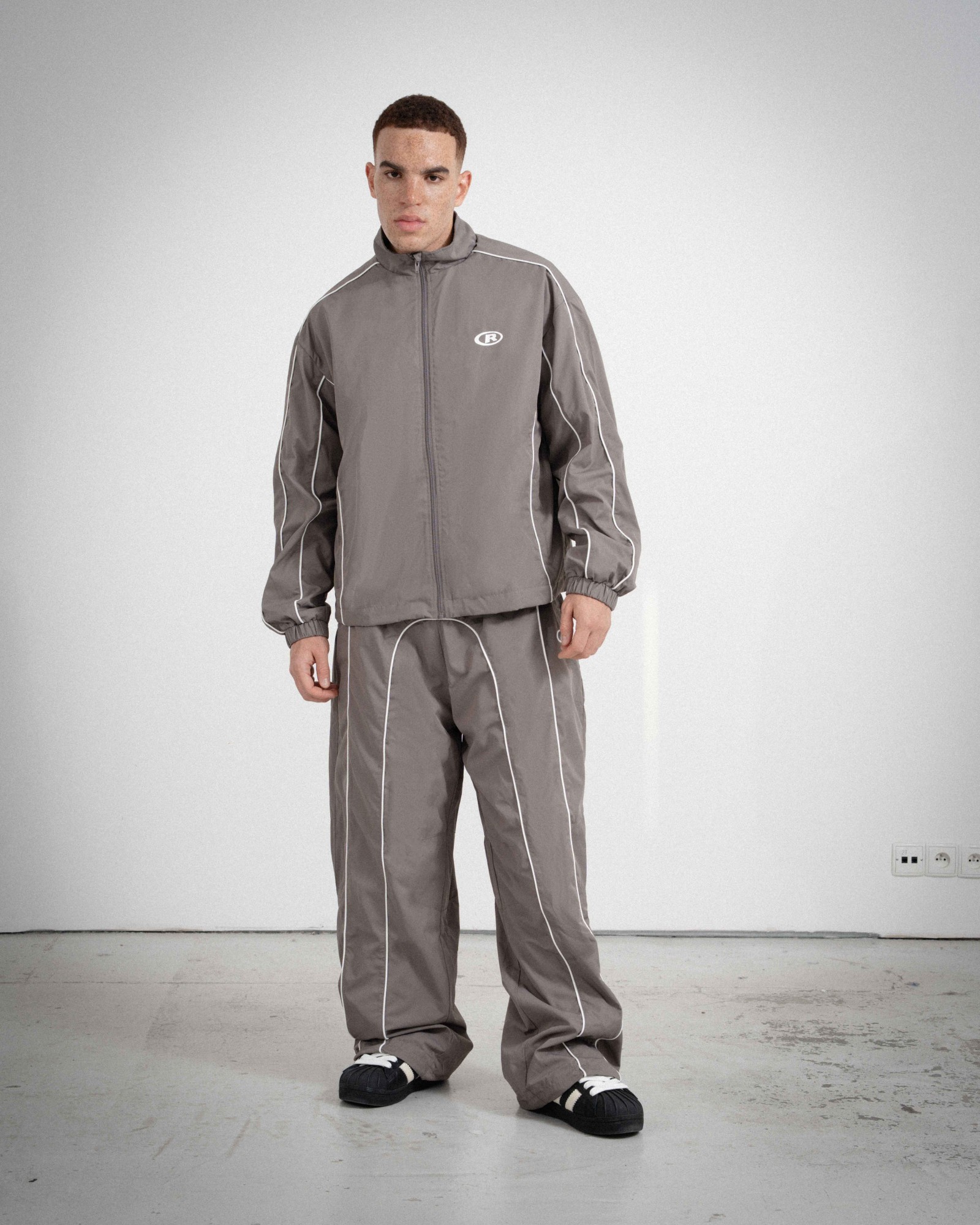 SPRINTER GREY SWEATPANTS