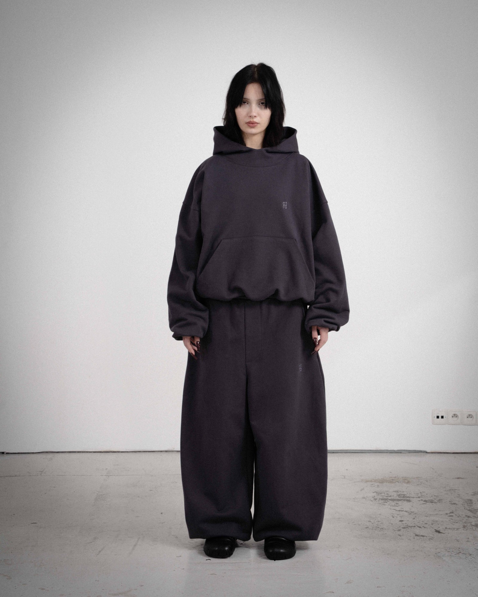 BIGGIE GRAPHITE GREY HOODIE