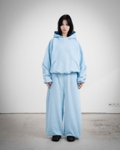 BIGGIE LIGHT BLUE SWEATPANTS