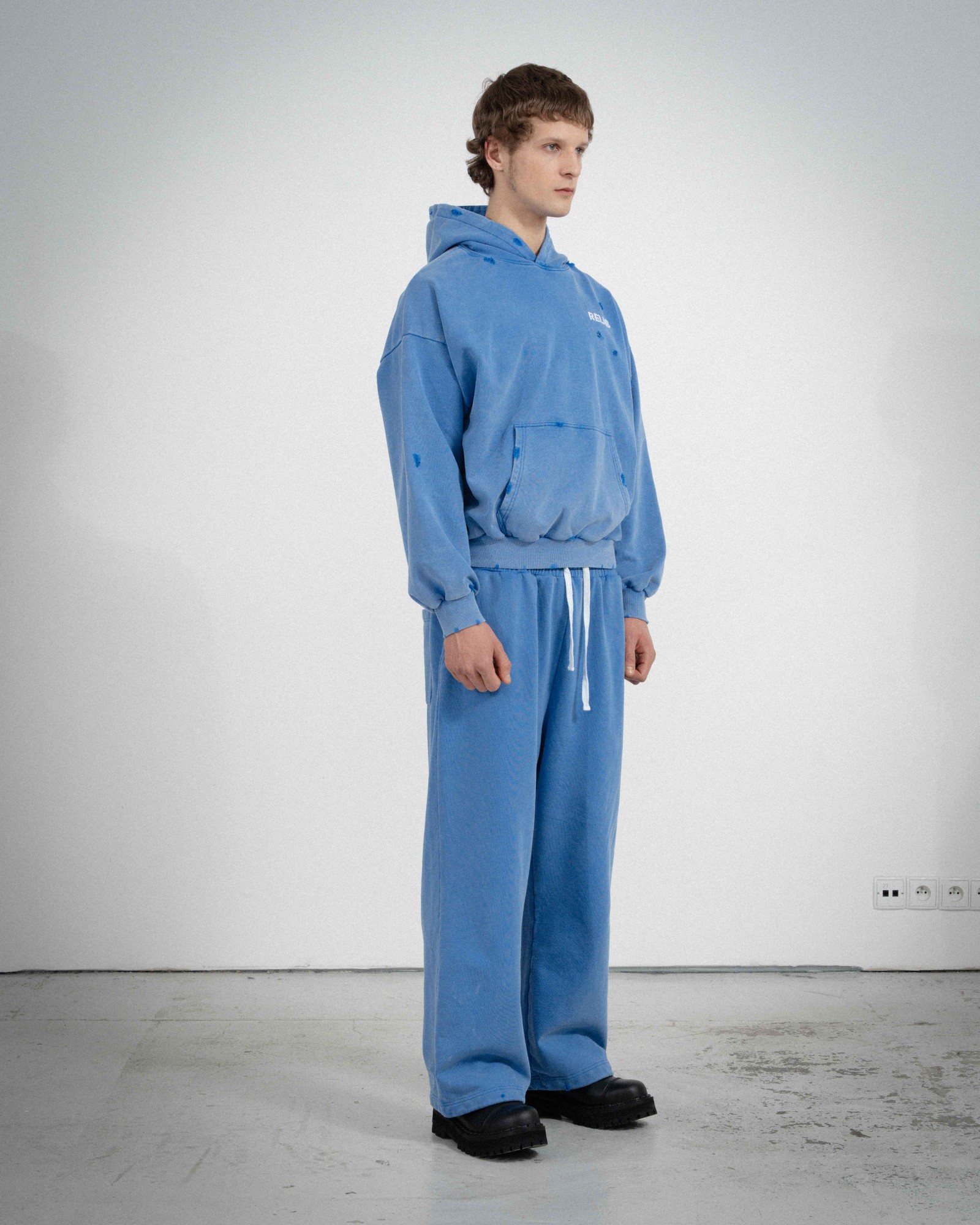 CORE BLUE SWEATPANTS