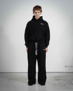 HARDCORE BLACK SWEATPANTS