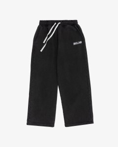 CORE BLACK SWEATPANTS