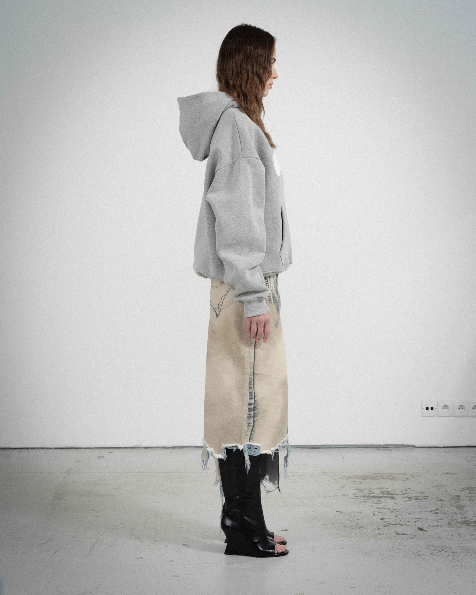 COZY GREY WHITE HOODIE