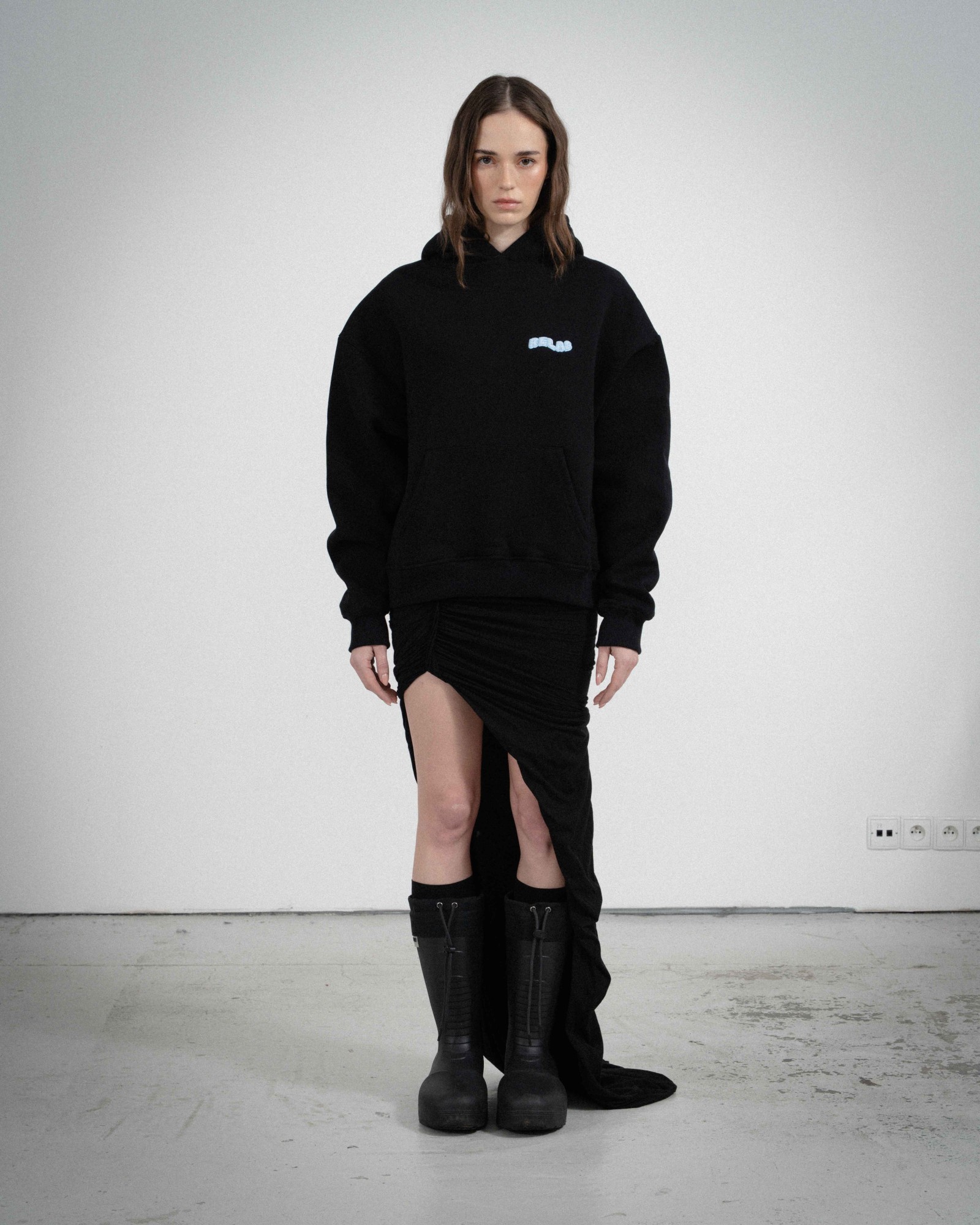 COZY SMALL BLACK BLUE HOODIE