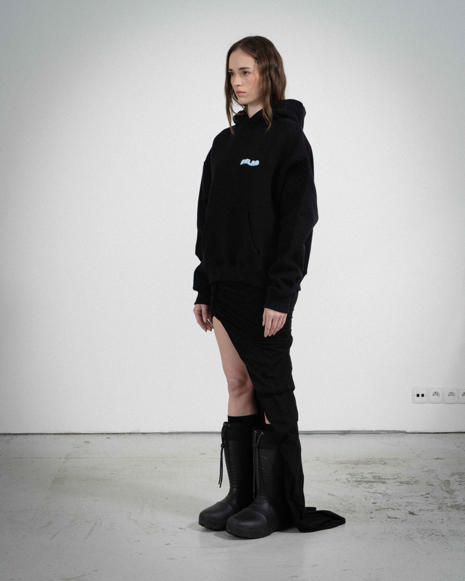 COZY SMALL BLACK BLUE HOODIE