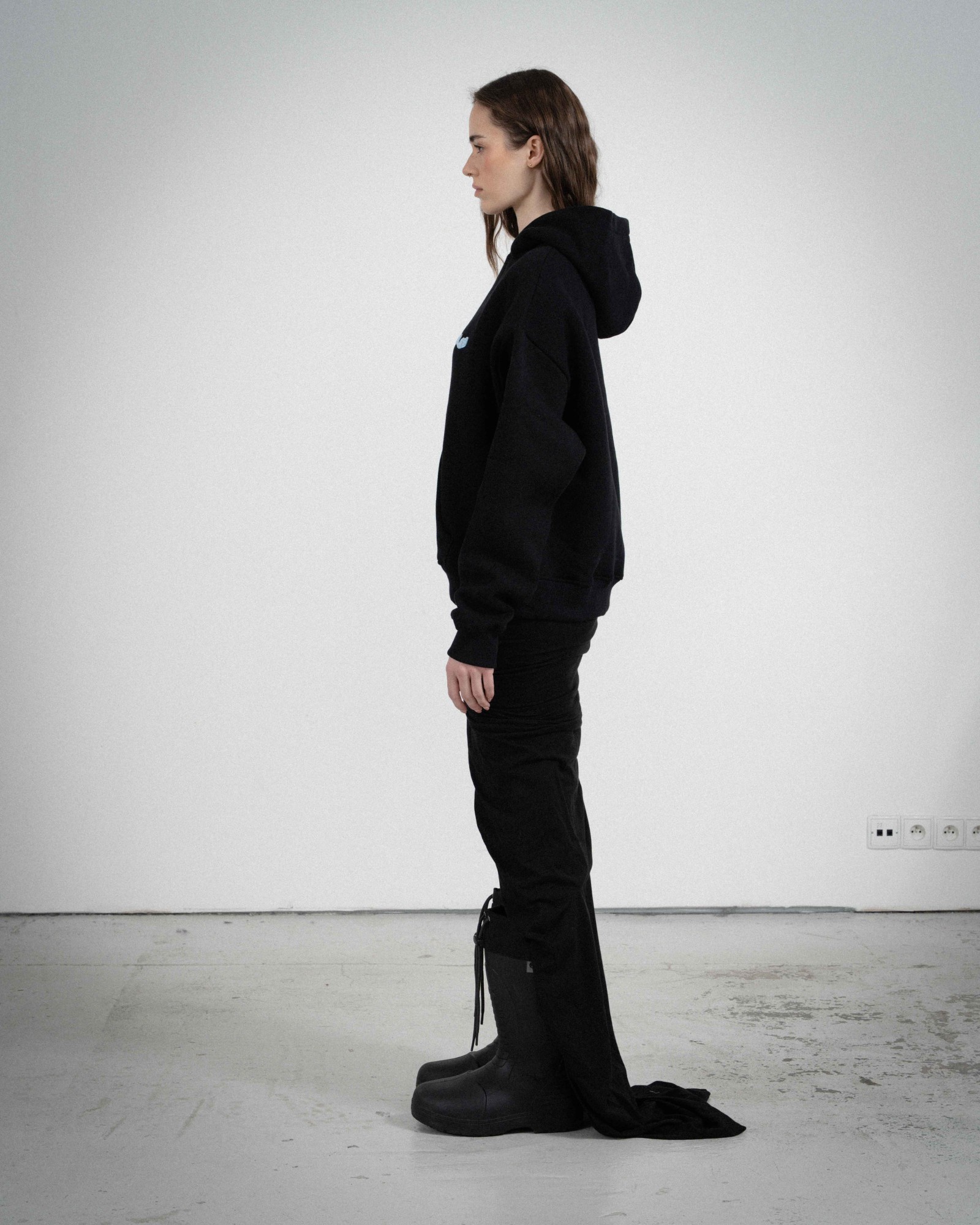 COZY SMALL BLACK BLUE HOODIE