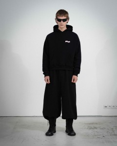 COZY SMALL BLACK PINK HOODIE